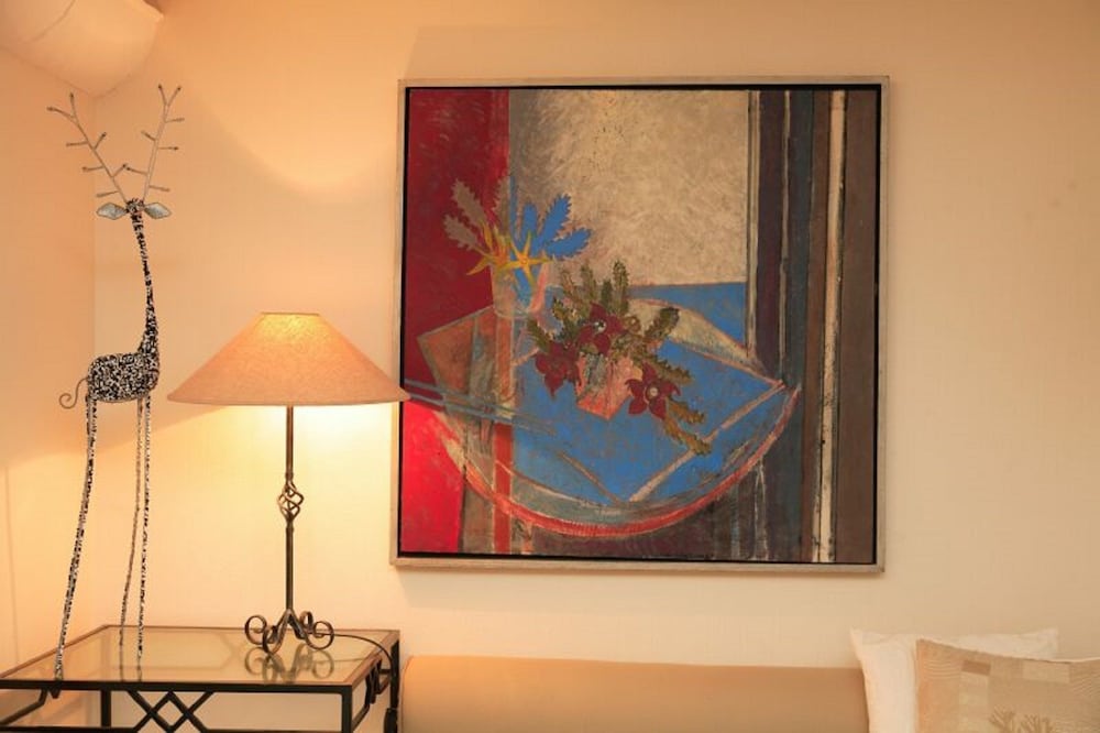 Фото Moontide Guest Lodge