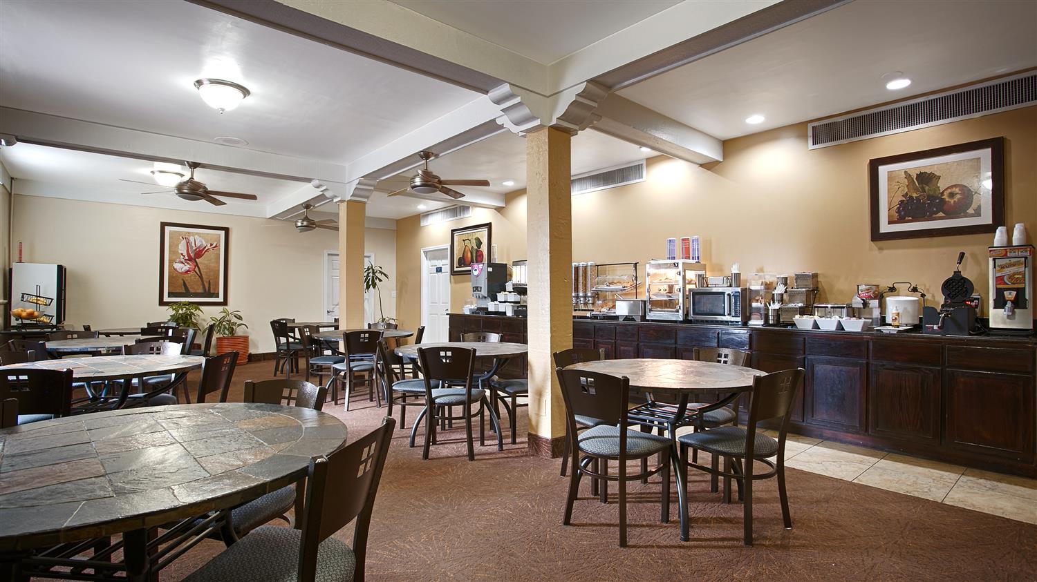 Фото Motel 6 Dallas, Tx – Downtown