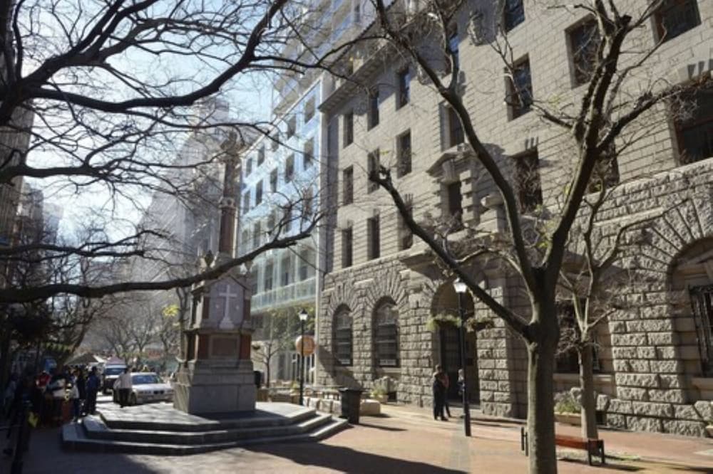 Фото Mandela Rhodes Place Hotel