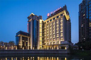 Ramada by Wyndham Leshan (Sichuan Province, Leshan City), hotel
