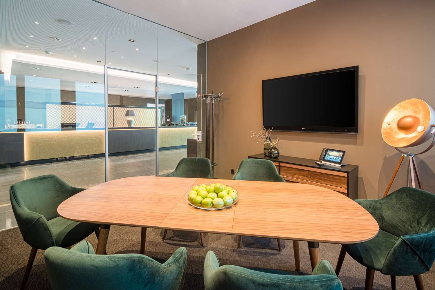 Фото Best Western Premier Central Leonhard