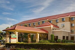 Гостиница Courtyard by Marriott Sacramento Midtown