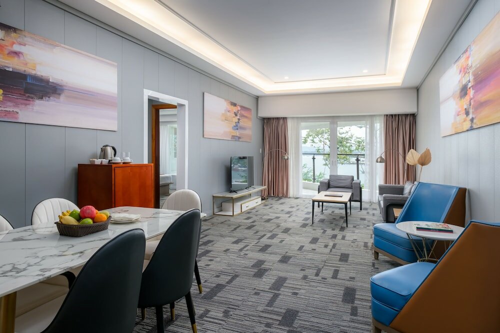 Фото Sunlight Guest Hotel