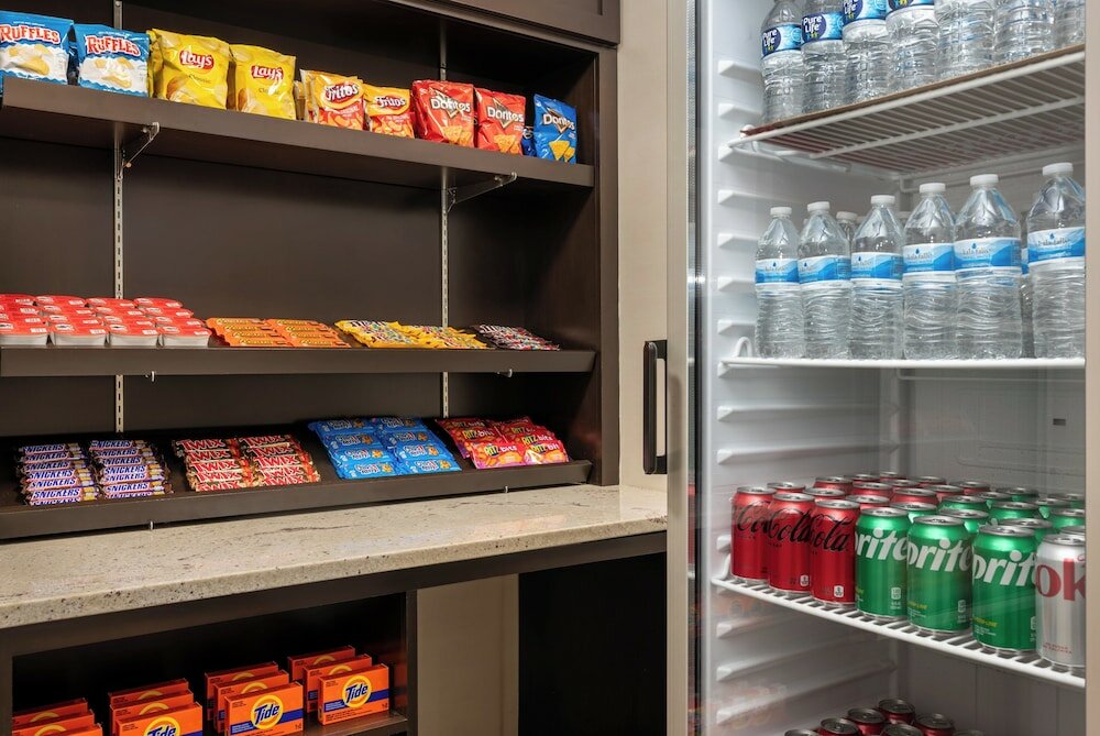 Фото Holiday Inn Express Tallahassee - I-10 E, an Ihg Hotel