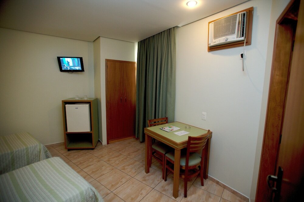 Фото Hotel Cinelândia