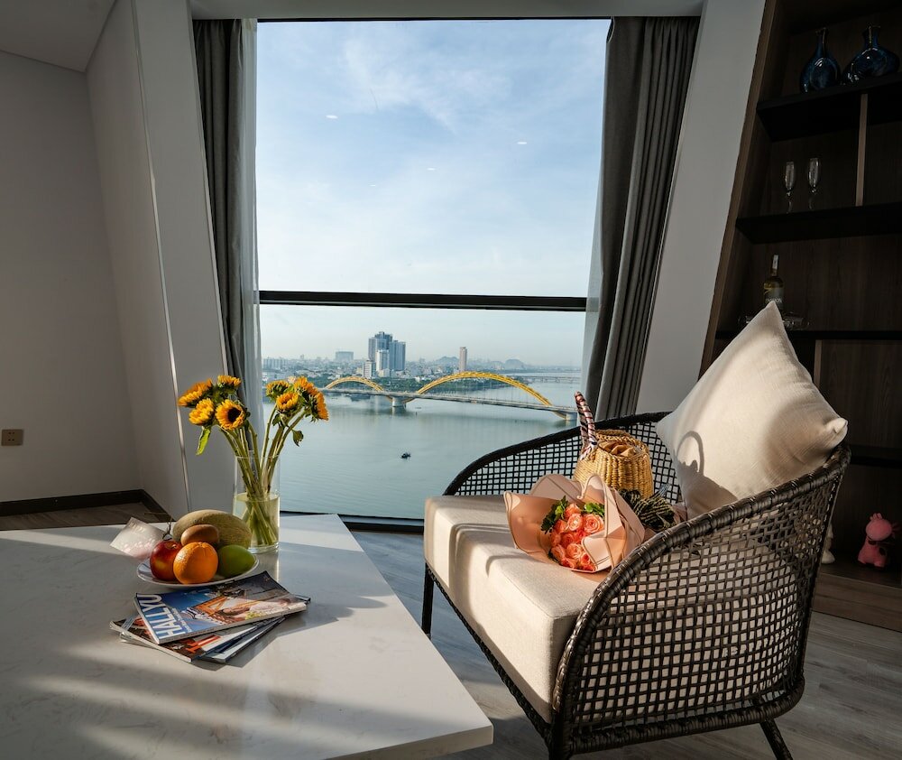 Фото Haian Riverfront Hotel Da Nang