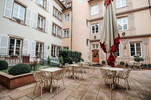 Внешний вид отеля Le Bouclier d'Or в Страсбурге, фото 2