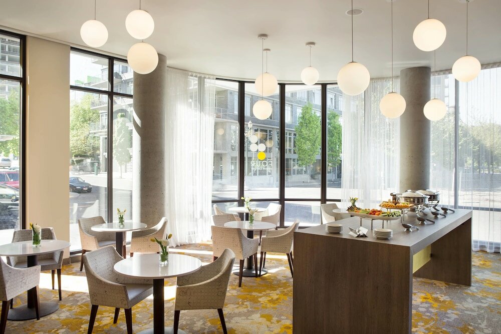 Фото Residence Inn Portland Downtown/Pearl District