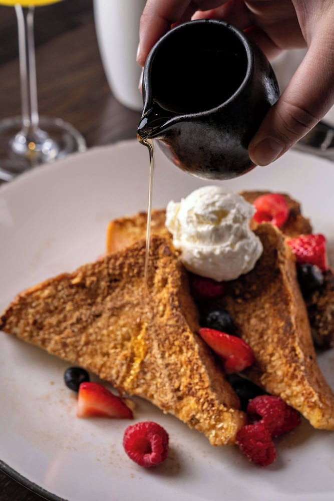 Фото Grand Bohemian Lodge Greenville Autograph Collection