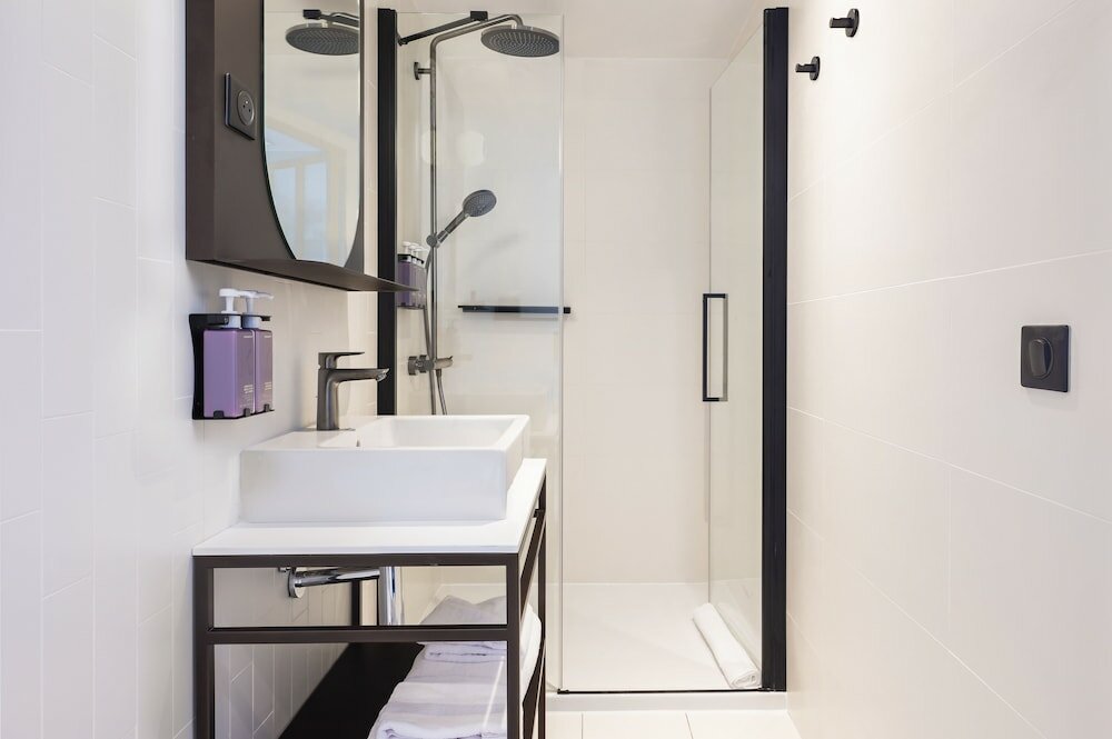 Фото Tribe Paris La Defense Esplanade