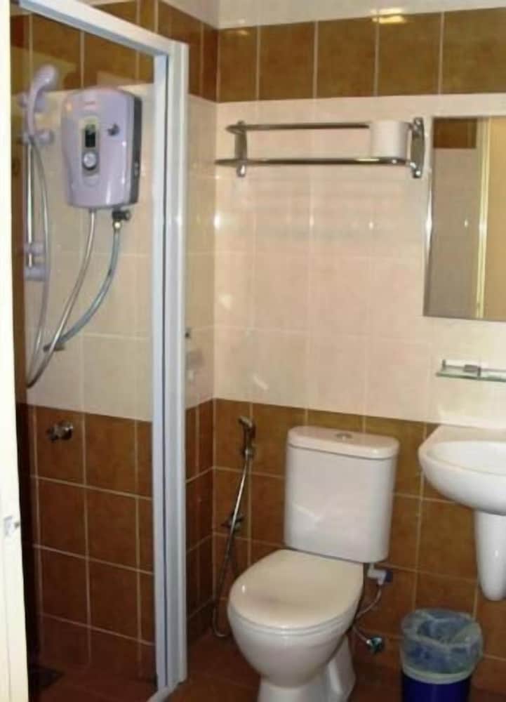 Фото Sutera Hotel