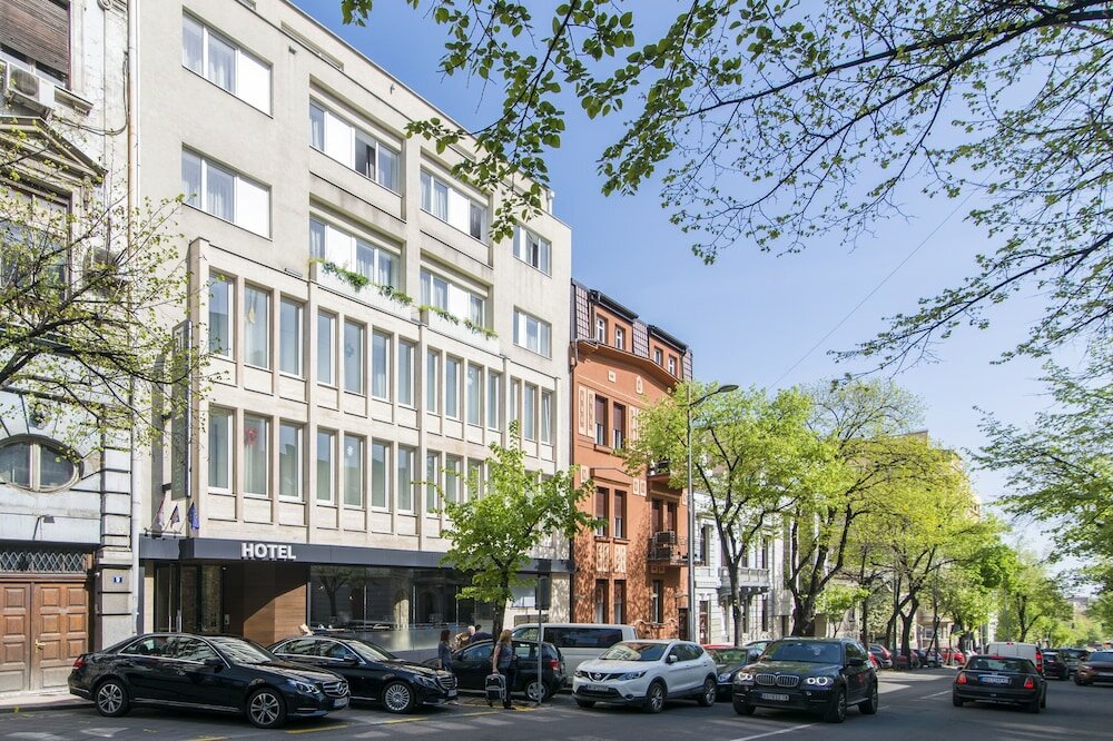 Фото Hotel Belgrade Inn