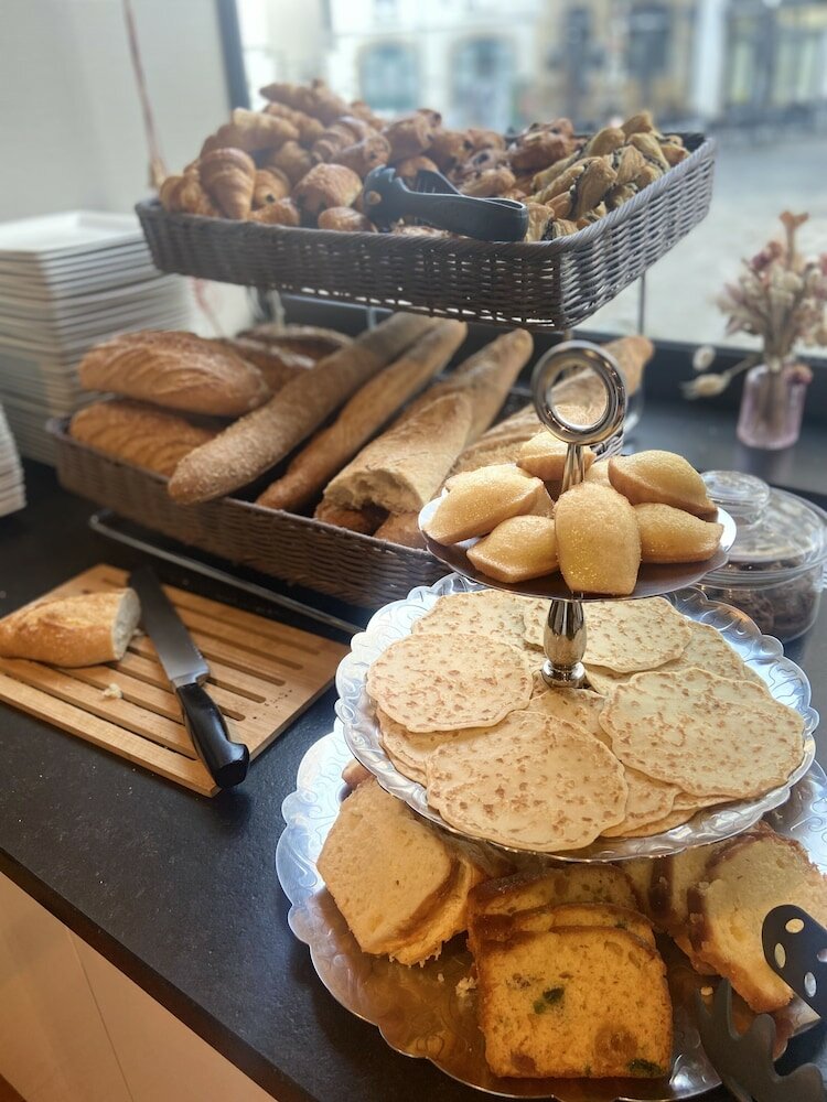 Фото Hotel Des Lices