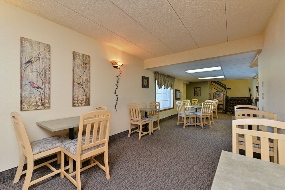Фото Super 8 by Wyndham Rapid City