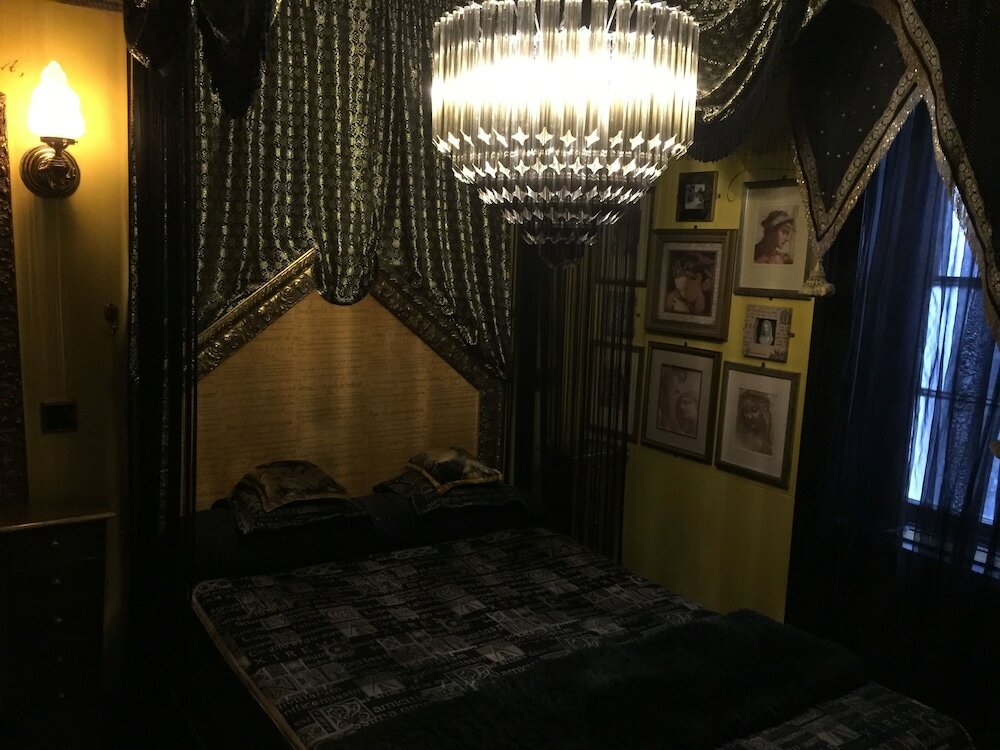 Фото The Pavilion Hotel