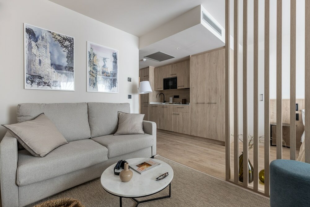 Фото Líbere Madrid Chamberí