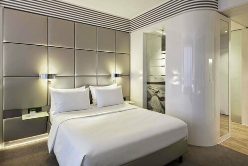 Внешний вид отеля Lindner Hotel Dusseldorf Seestern, part of JdV by Hyatt в Дюссельдорфе, фото 5