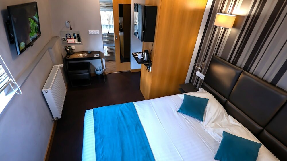 Фото Hôtel d'Orléans