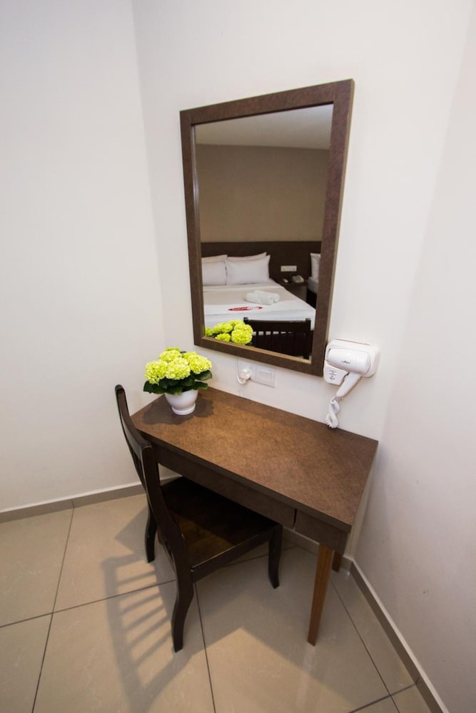 Фото 144738324258