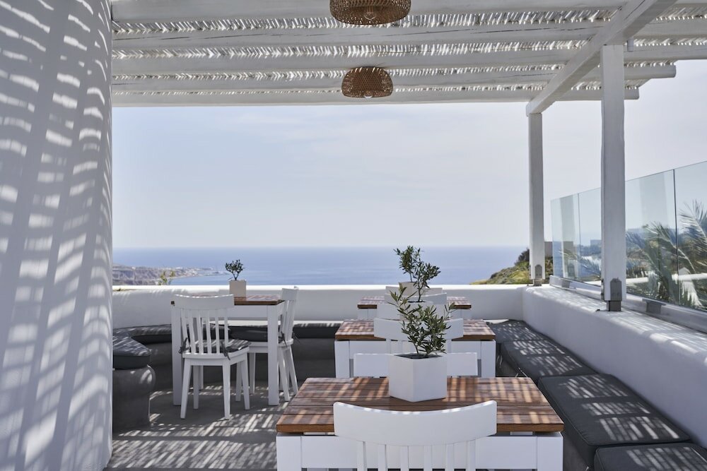 Фото Apanemo Hotel