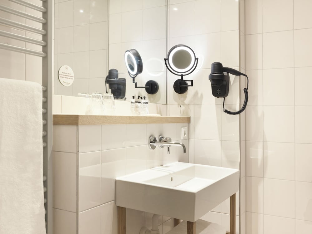 Фото Townhouse Design Hotel & SPA