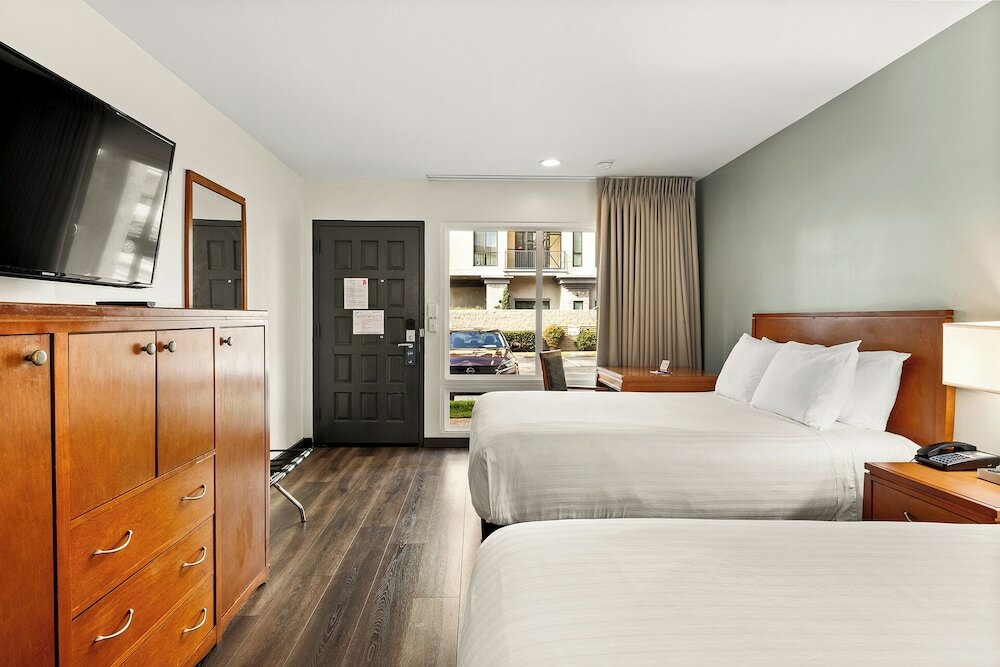 Фото Vagabond Inn Glendale