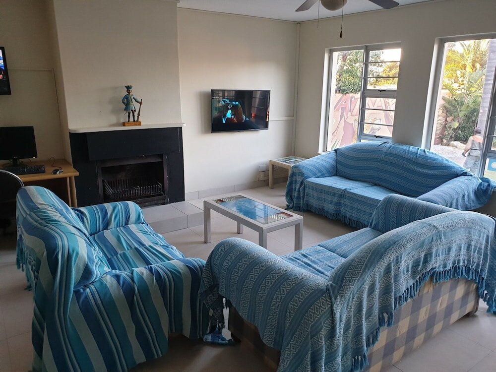 Фото Amakaya Backpackers & Apartments