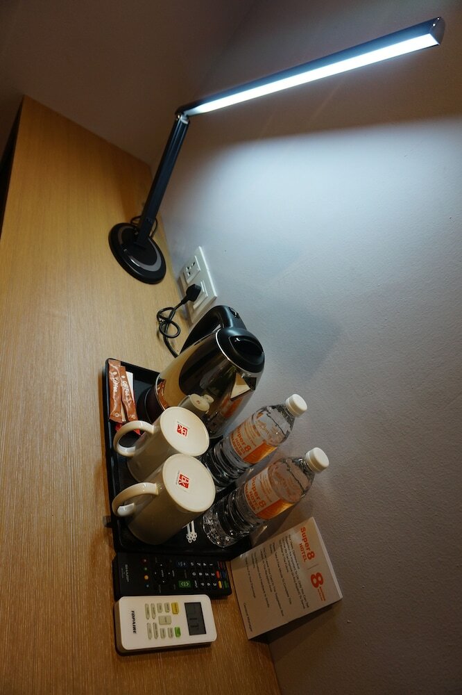 Фото Super 8 Hotel @ Georgetown