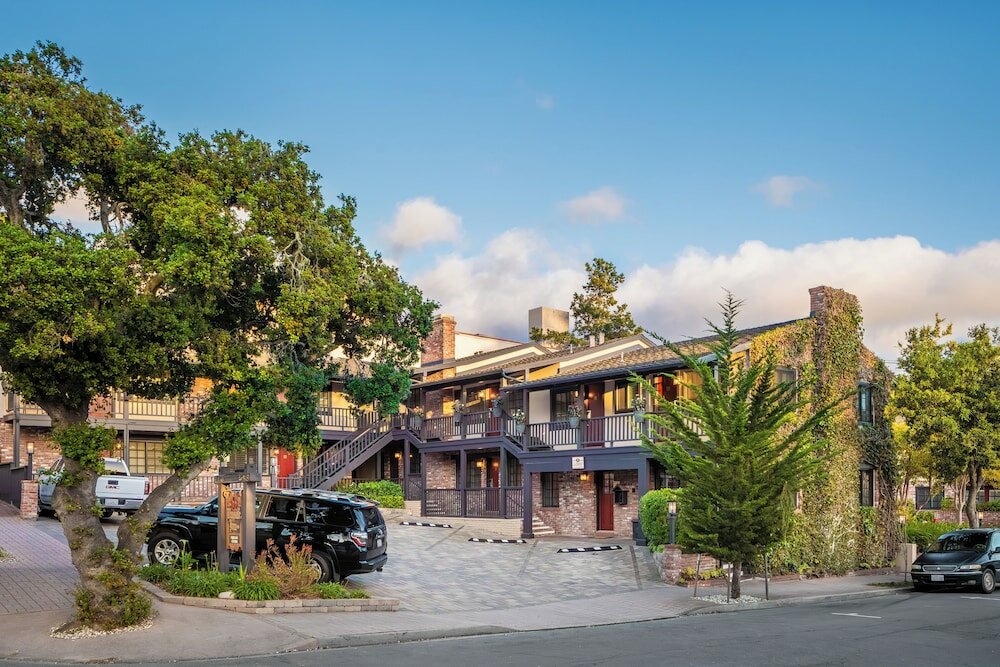 Фото Wayside Inn