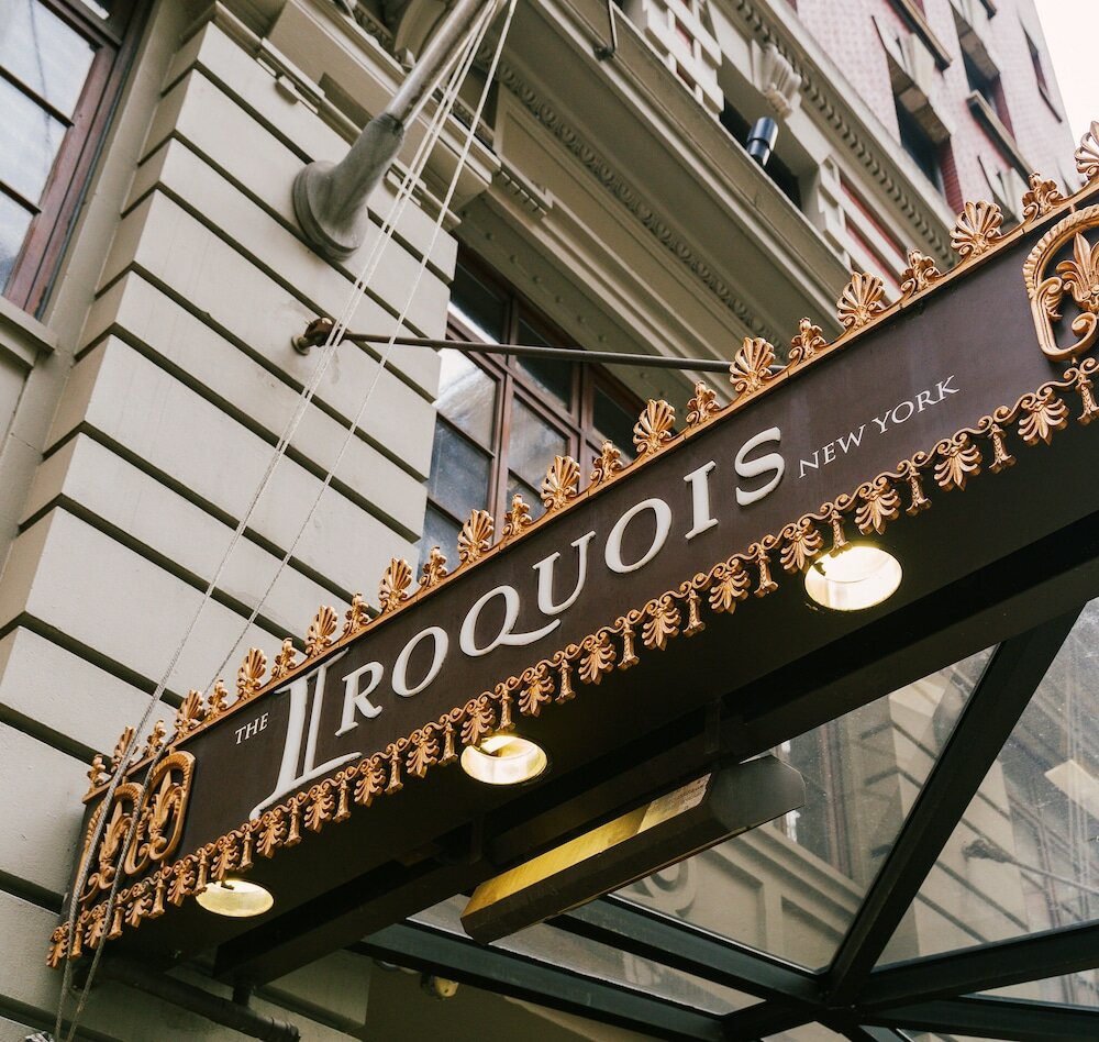 Фото The Iroquois New York