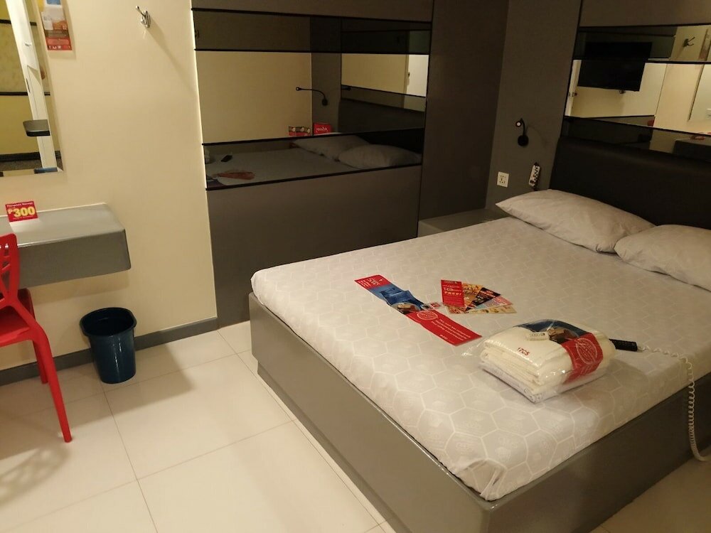 Фото Hotel Sogo Avenida