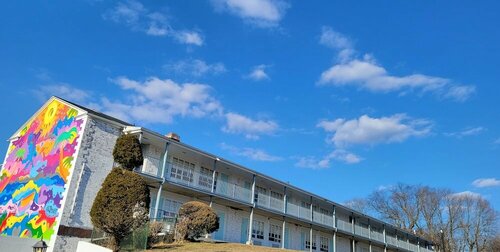 Внешний вид отеля The Circle Hotel Fairfield в Фэрфилде, фото 4