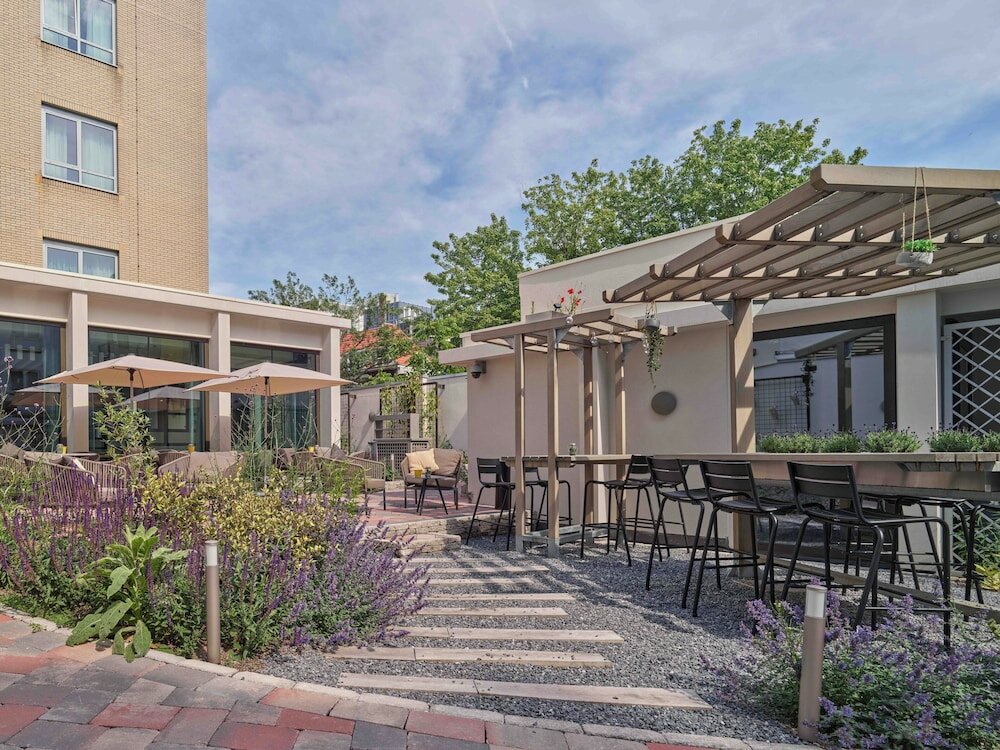 Фото Voco The Hague, an Ihg Hotel