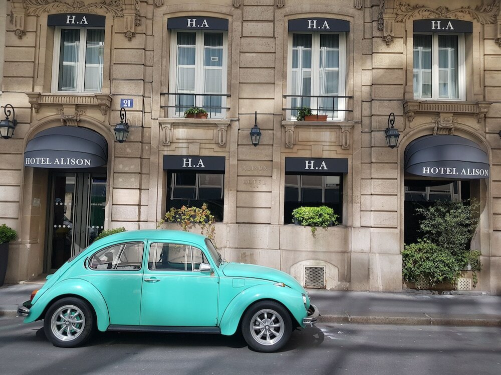 Фото отеля 3