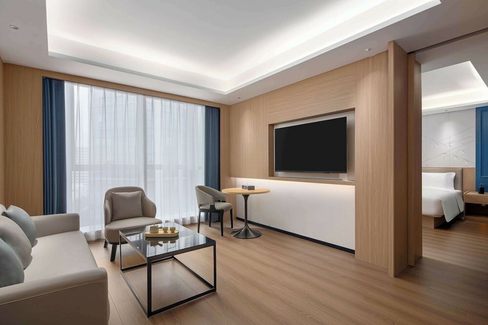 Фото Microtel by Wyndham Qingdao Huangdao