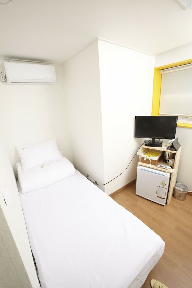 Фото 24guesthouse Seoul Station