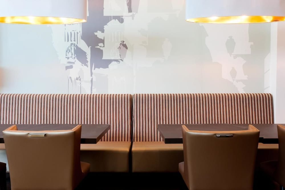 Фото Hotel Capital