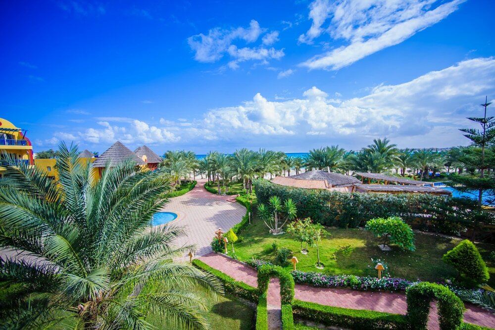 Фото Carols Beau Rivage Hotel