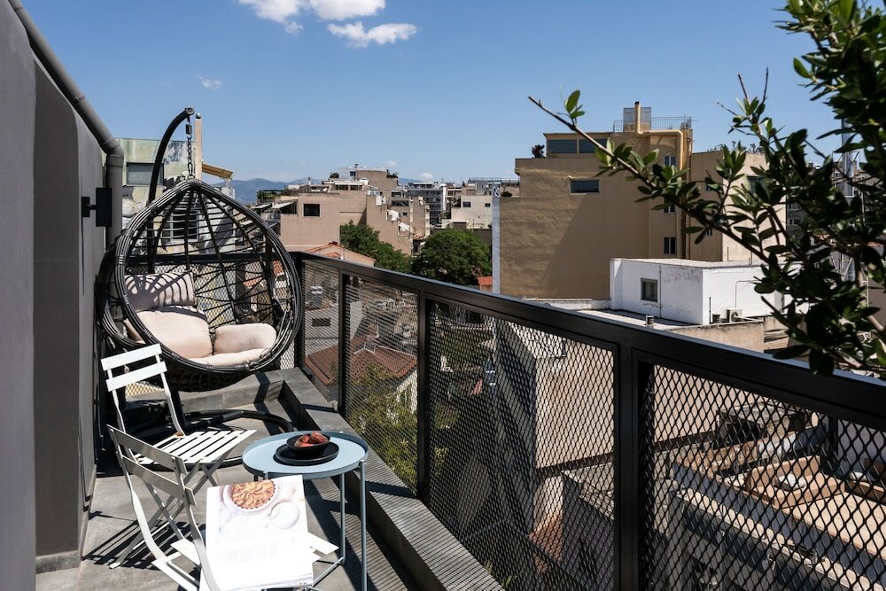 Фото Melo Athens