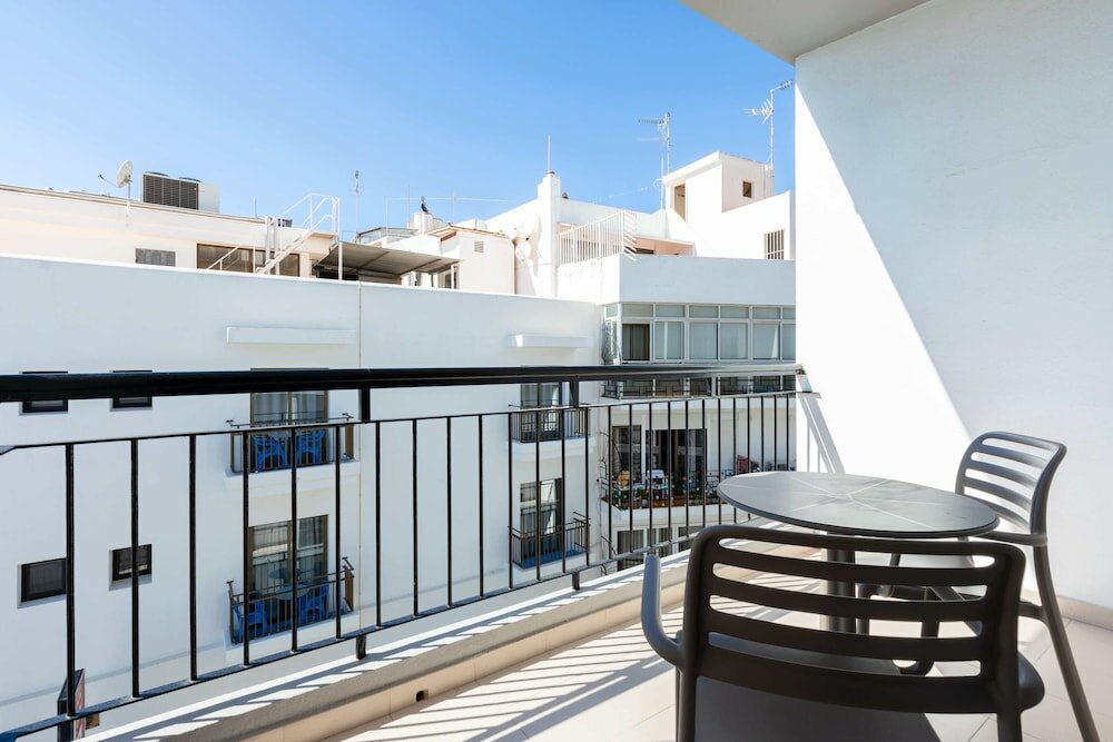 Фото The Red Hotel by Ibiza Feeling 