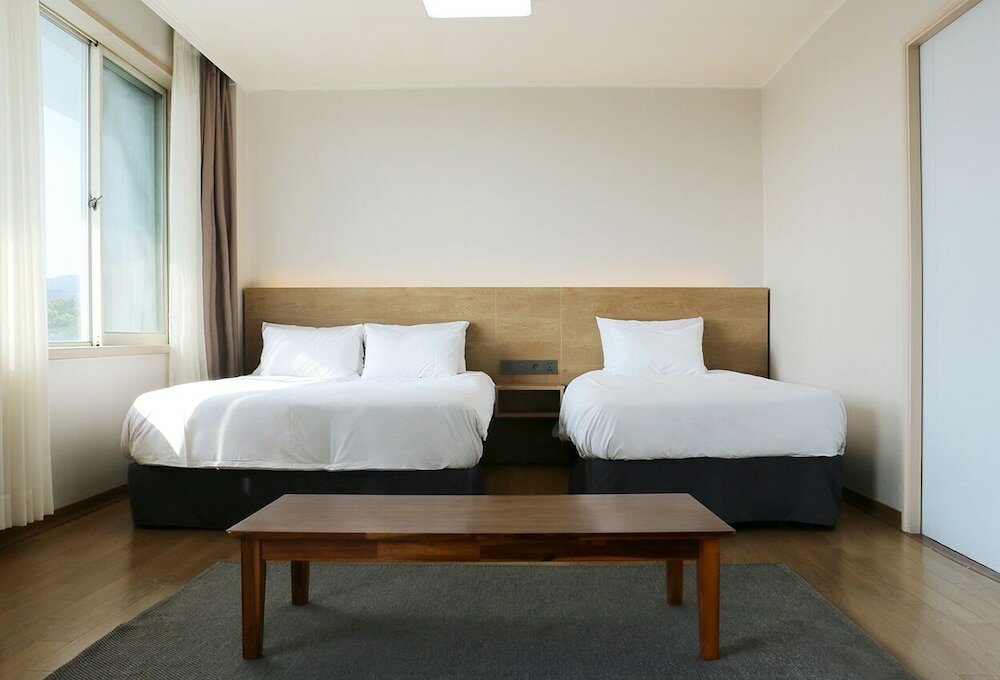 Фото Bloom Hotel