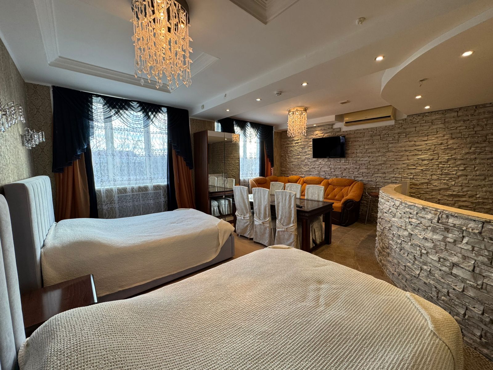 Фото Октябрьская