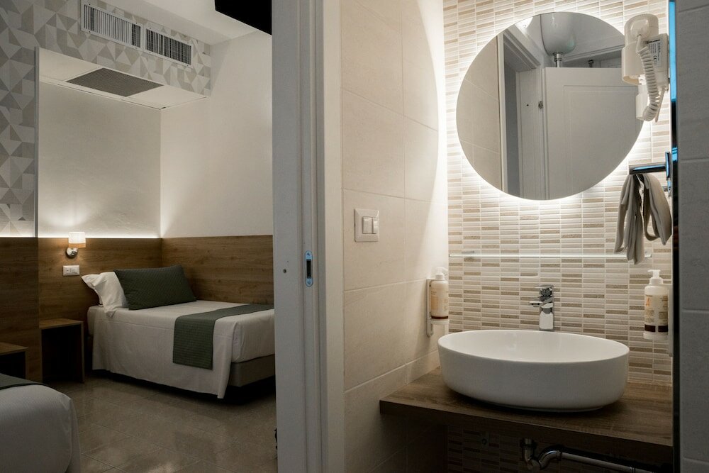 Фото Hotel Pacific