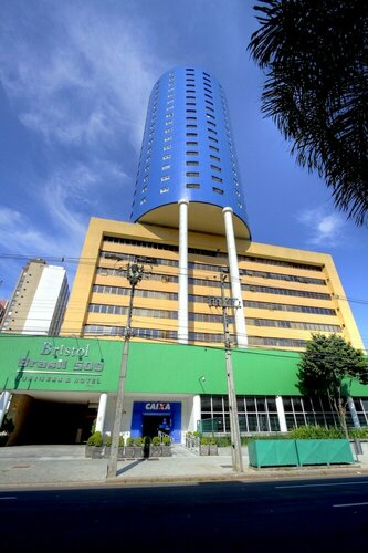 Внешний вид отеля Bristol Brasil 500 Hotel в Куритибе, фото 1
