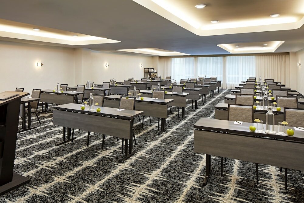 Фото Hyatt Centric Downtown Sacramento