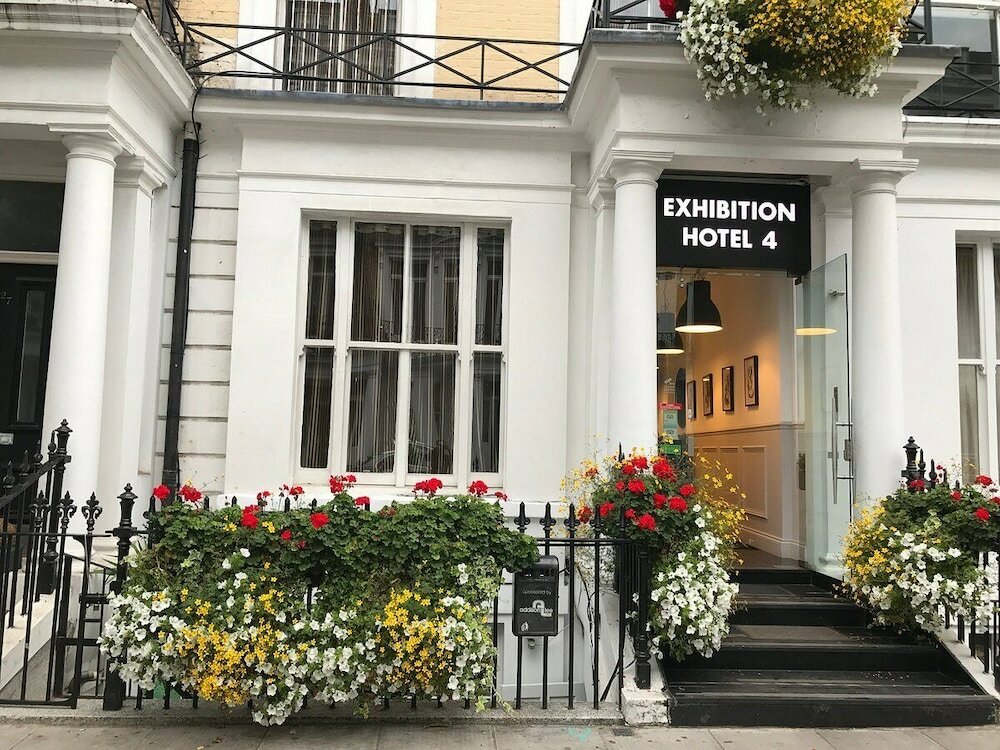 Фото Exhibition Court Hotel 4