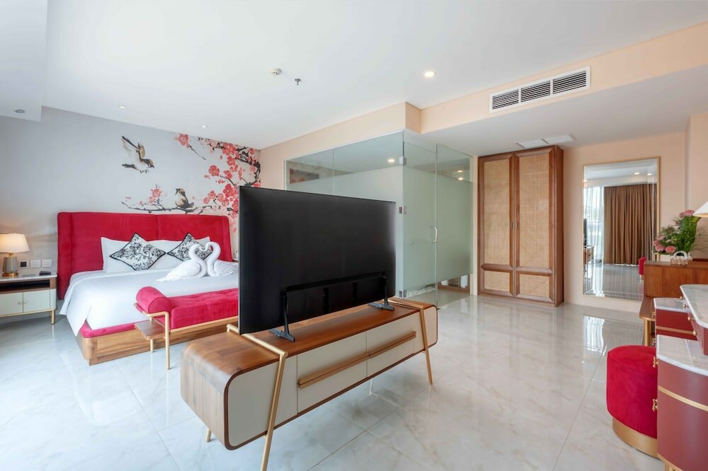 Фото Grand Edge Hotel Semarang