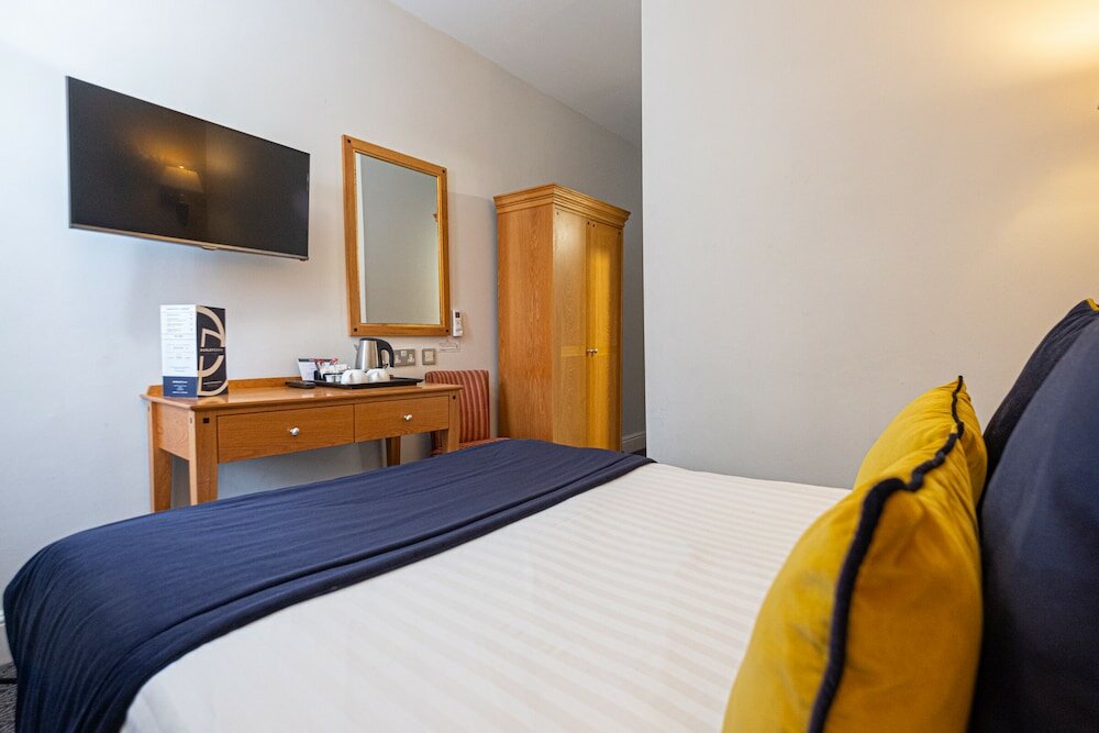 Фото The Durley Dean Hotel