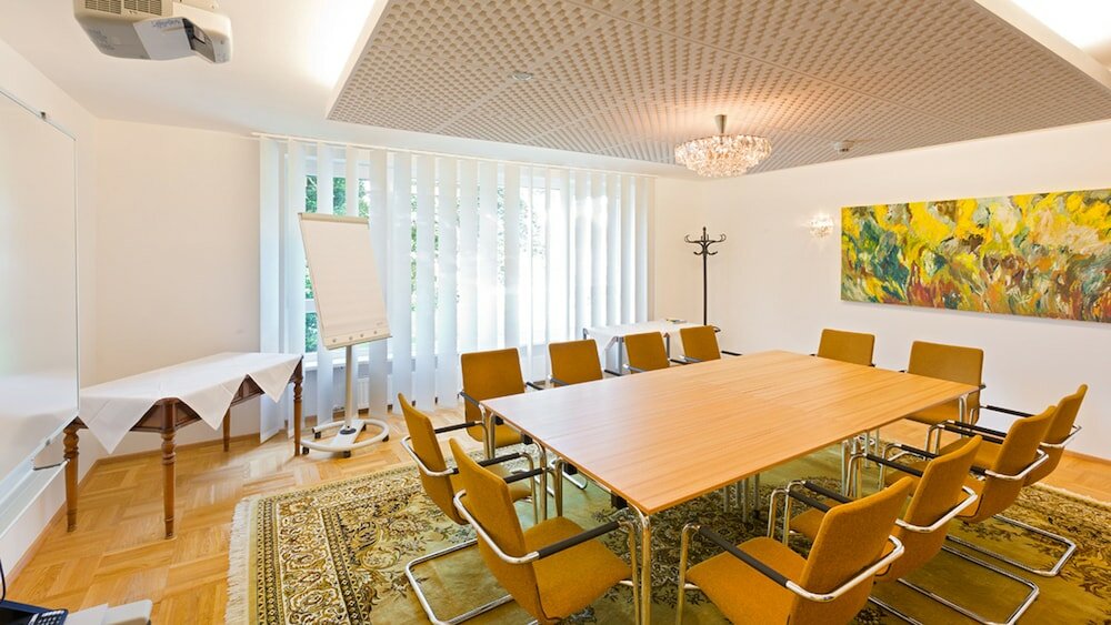 Фото At the Park Hotel