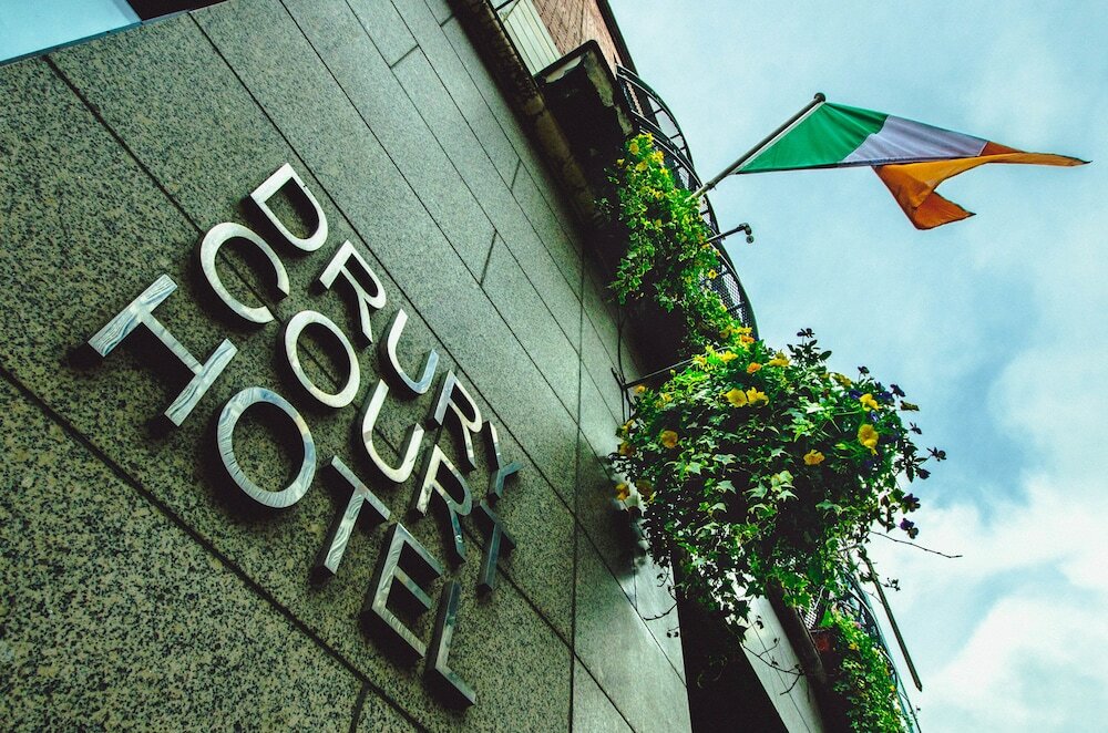 Фото Drury Court Hotel